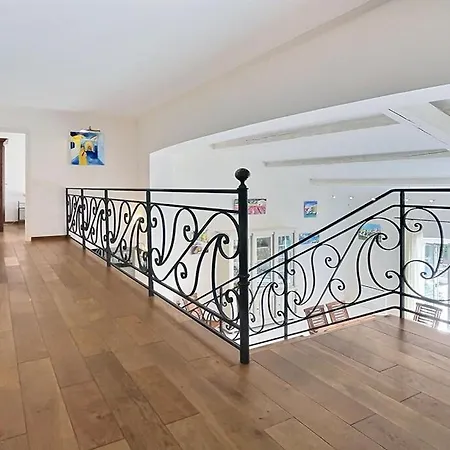 Les Jasmins Piscine Proche Jardin