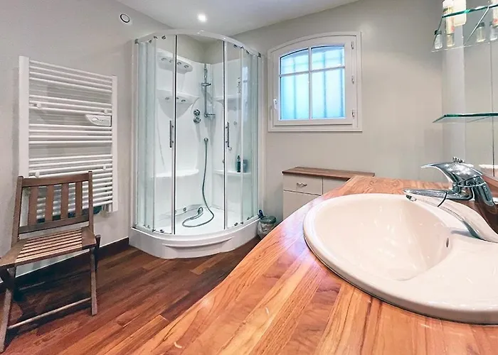 Les Jasmins Piscine Proche Jardin * Saint-Raphaël